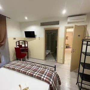 home-meryem.hotelinveneto.com/