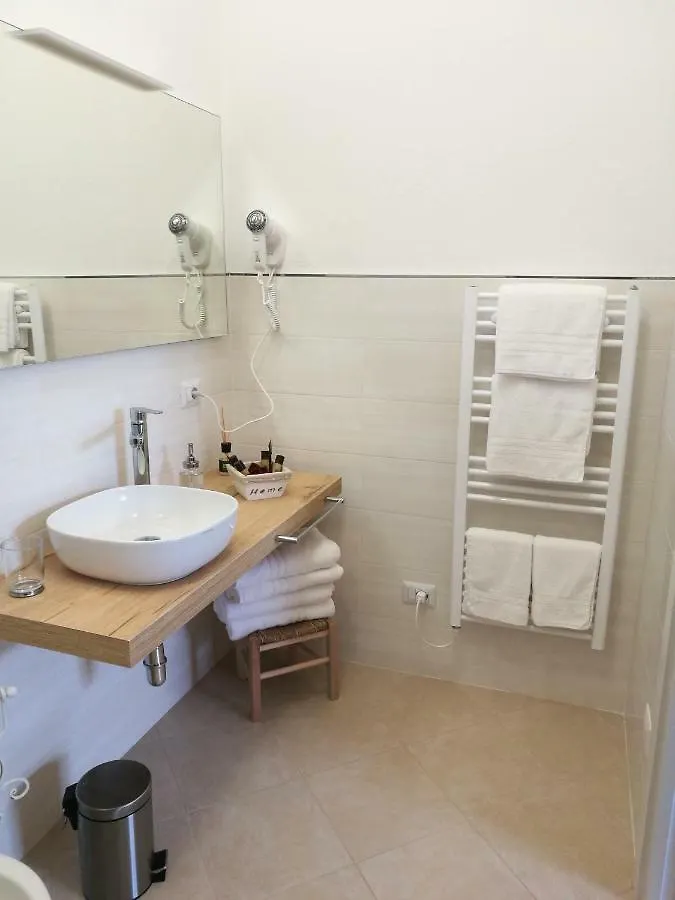 B&B Casalisa Galleno 0*,  Italy